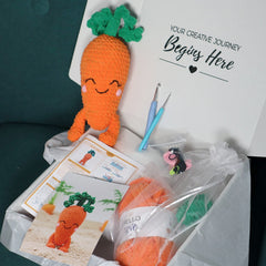 Hello Artisan Box - Cathy Carrot - Crochet kit gift box