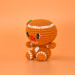 Knitty Critters - Festive Friends - Gingerbread Man | DIY Amigurumi Crochet Kit