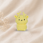 Knitty Critters - Pouch Pals V - Gilbert Giraffe | DIY Amigurumi Crochet Kit