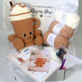 Hello Artisan Box - Latte - Crochet kit gift box
