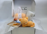 Hello Artisan Box - Yarnimals II - Clarence the Cat