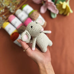 Knitty Critters - Pouch Pals | Millie Mouse | DIY Amigurumi Crochet Kit