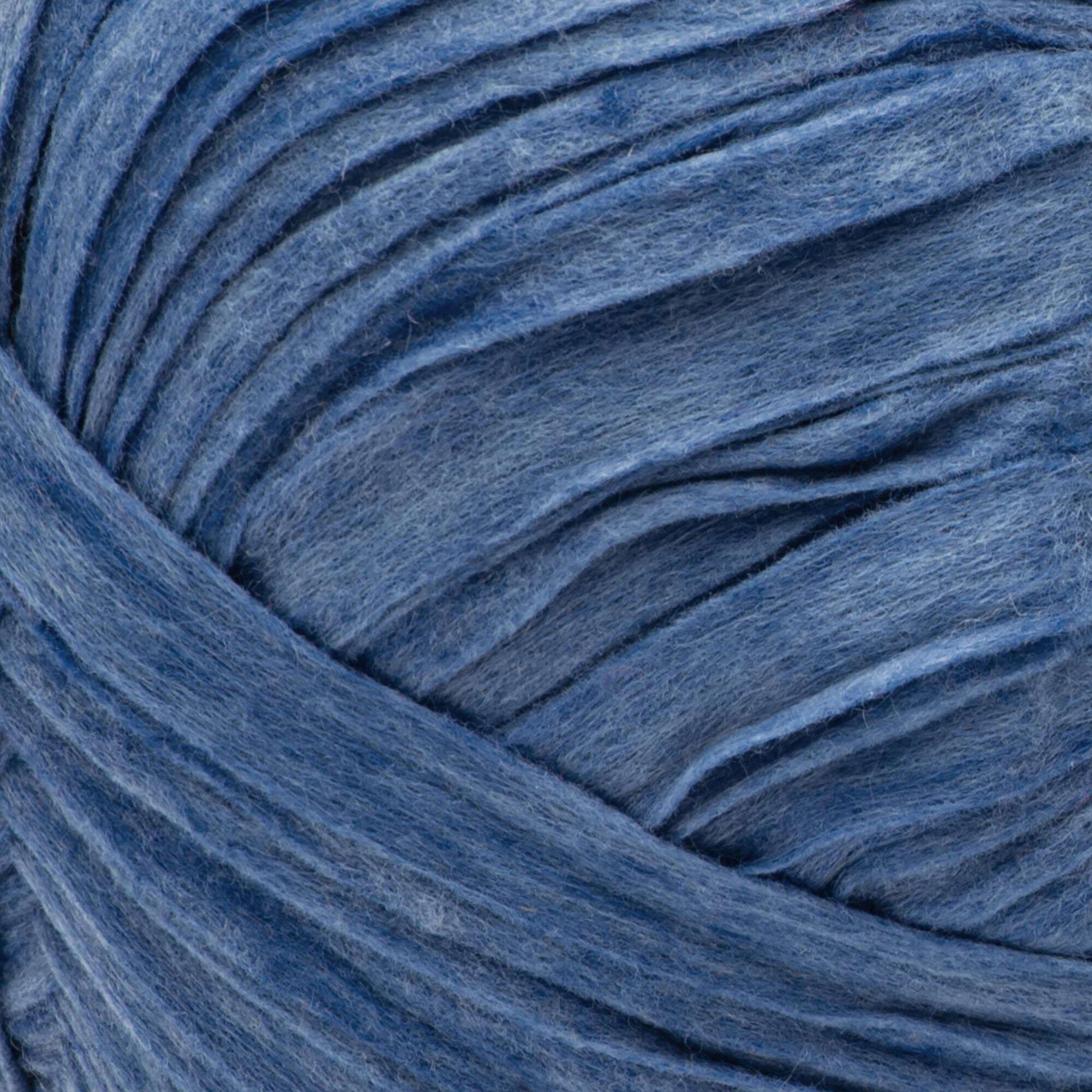 Bernat Suede-ish Chunky Yarn 160g