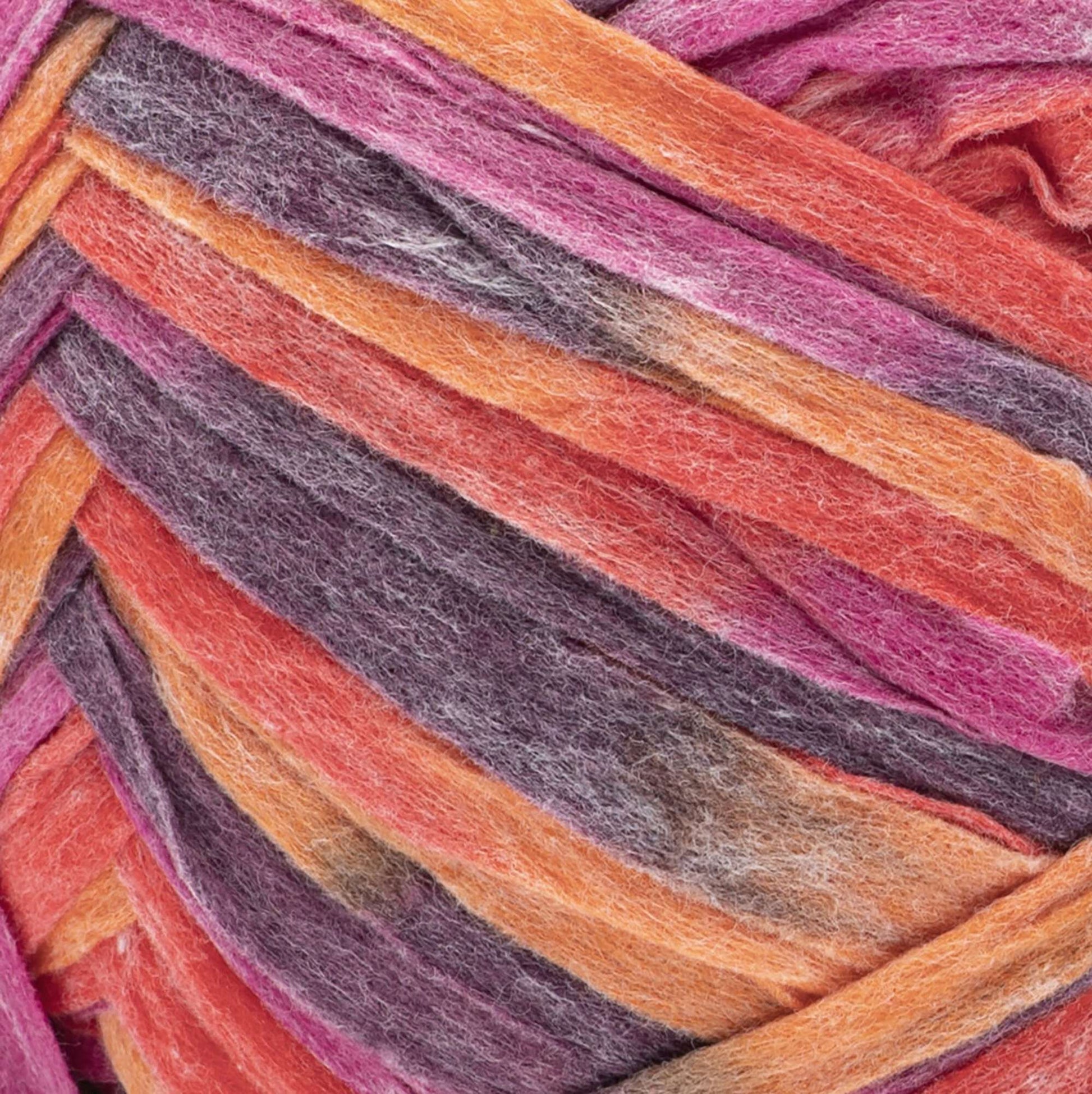 Bernat Suede-ish Chunky Yarn 160g