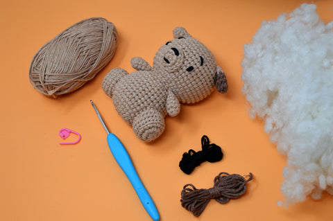 Knitty Critters - Pouch Pals I Jimmy The Dog | DIY Amigurumi Crochet Kit