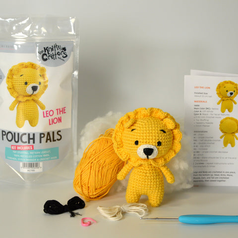 Knitty Critters - Pouch Pals I Leo The Lion | DIY Amigurumi Crochet Kit