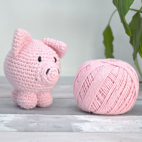 Knitty Critters - Cubies - Esther Pig | DIY Amigurumi Crochet Kit