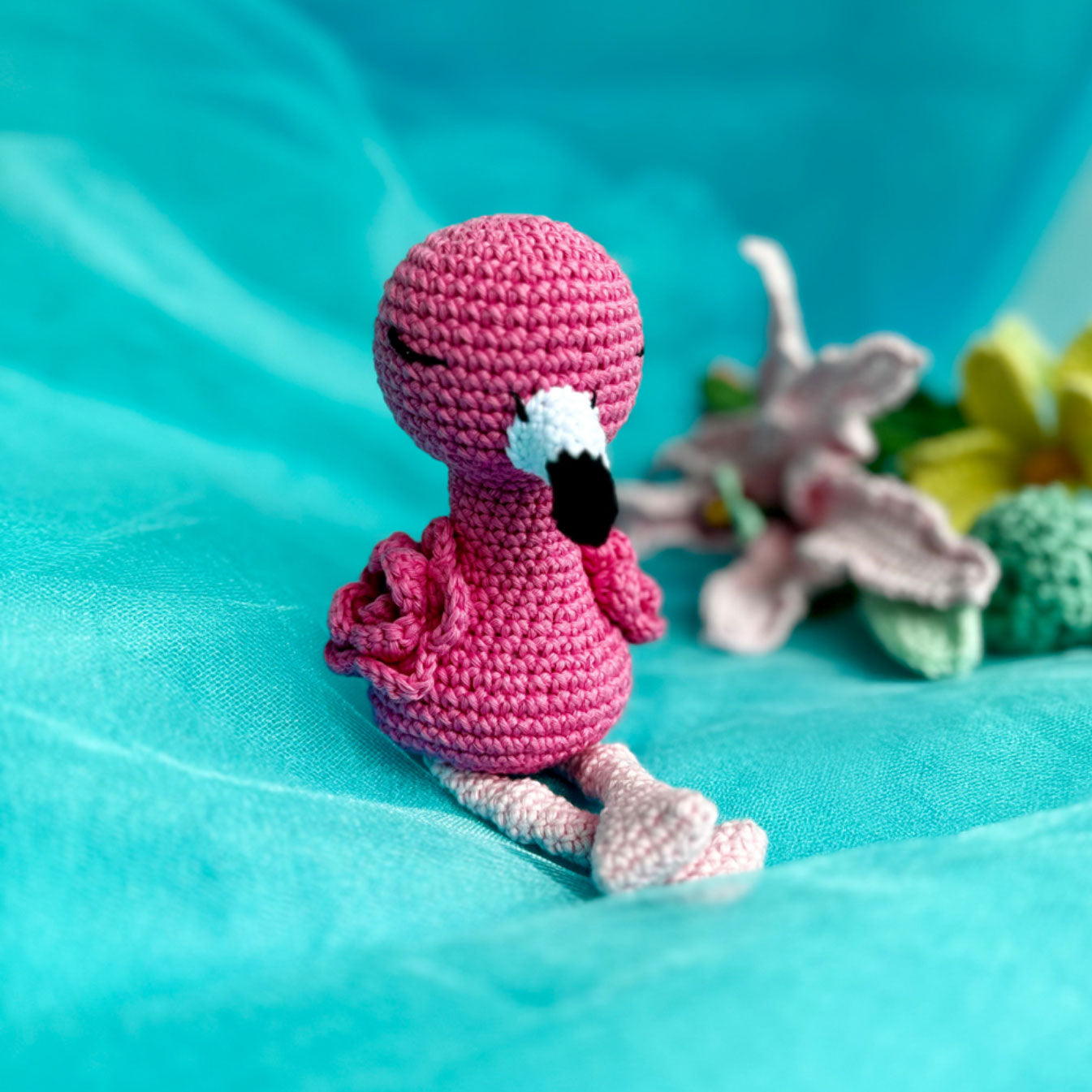 Knitty Critters - Pouch Pals | Felicity Flamingo | DIY Amigurumi Crochet Kit