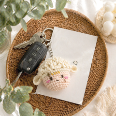 Knitty Critters Amigurumi Keyrings - Fluffums Sheep