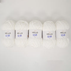 Pack of 5 x 100g Hello Love Super Chunky Yarn – Multiple Colour Choices