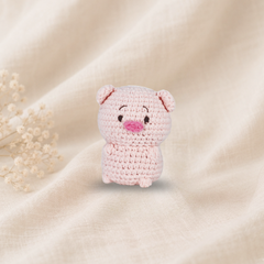 Knitty Critters - Pouch Pals V - Pearl Pig | DIY Amigurumi Crochet Kit