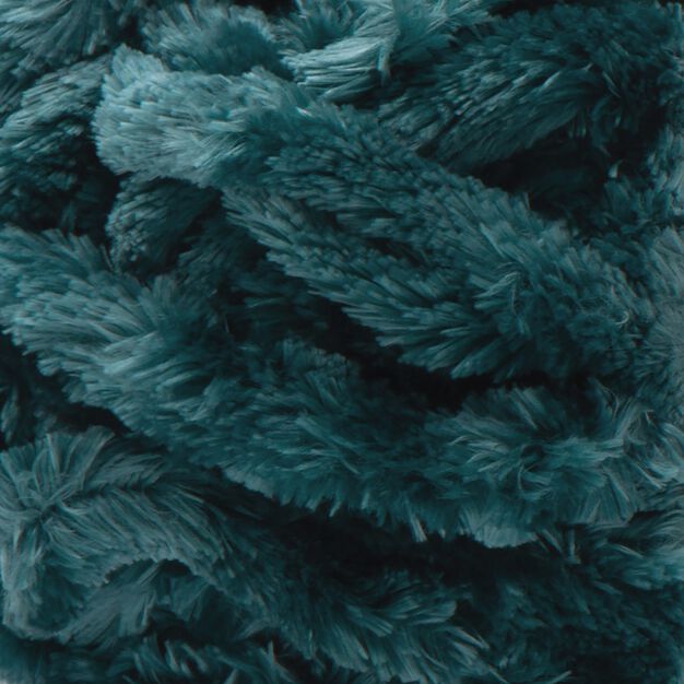 Bernat Velvet Plus Super Chunky Yarn 300g
